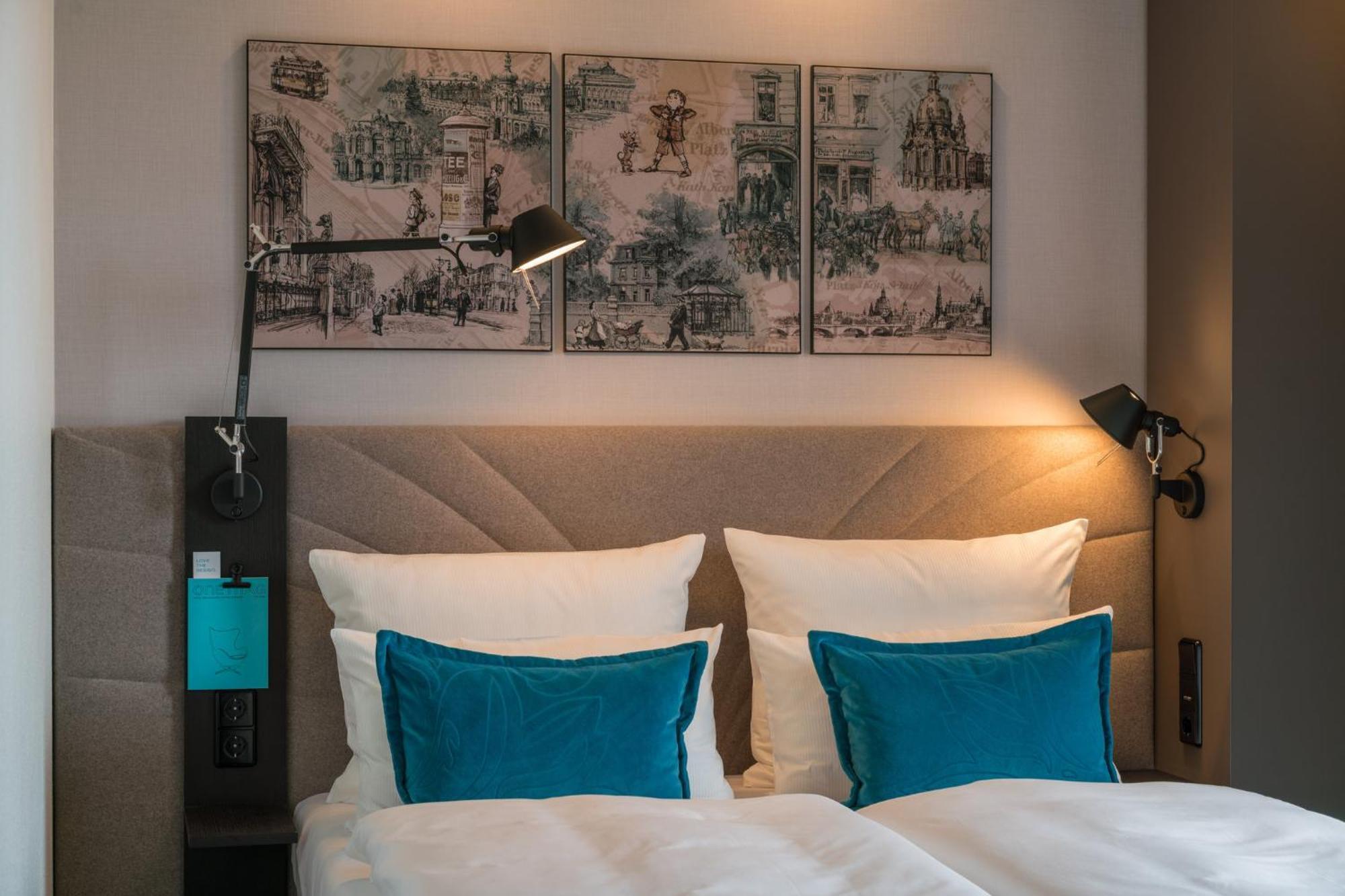 Motel One Dresden - Palaisplatz Экстерьер фото