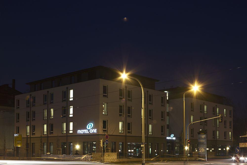Motel One Dresden - Palaisplatz Экстерьер фото