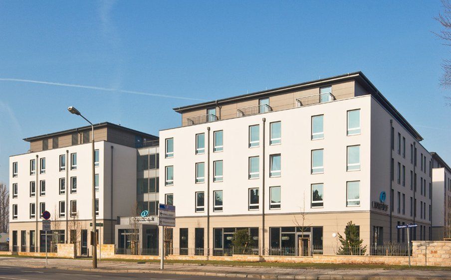 Motel One Dresden - Palaisplatz Экстерьер фото